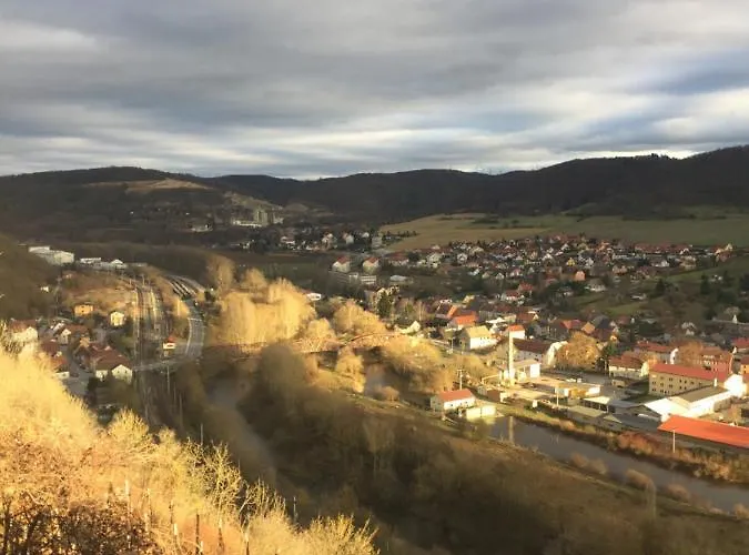 „blaues Schild“ דירה